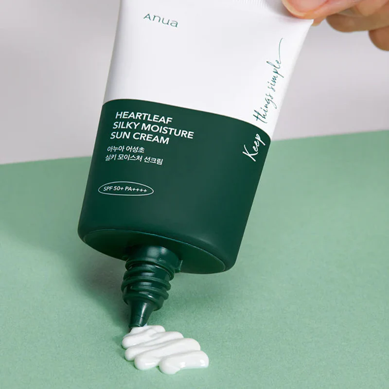 Heartleaf Silky Moisture Sun Cream - Image 4