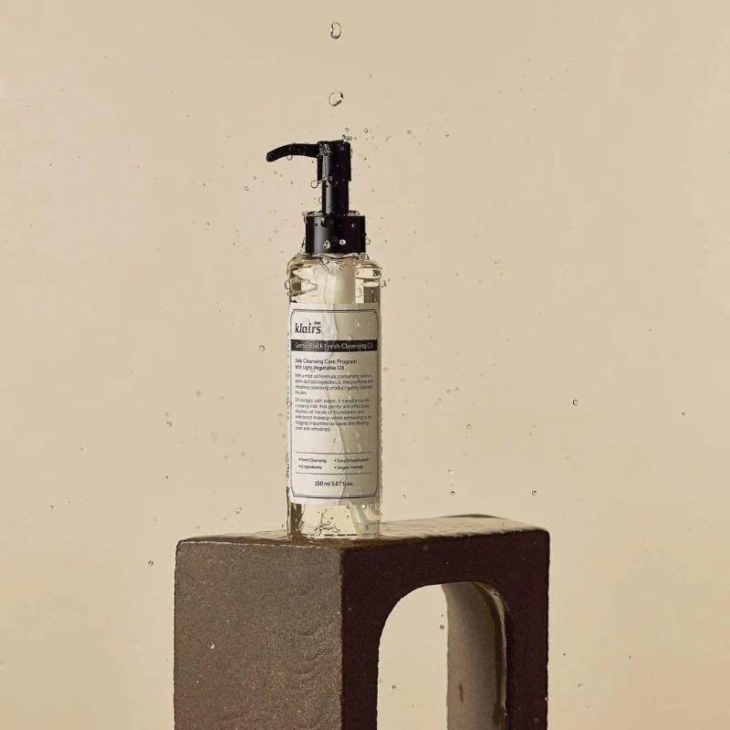 Gentle Black Fresh Cleansing Oil - Image 5