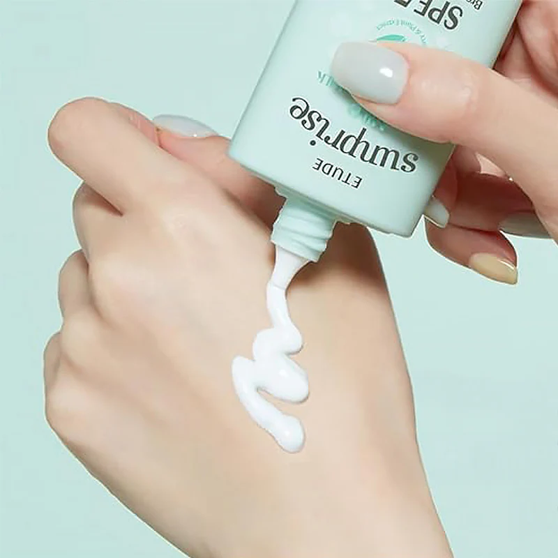 Sunprise Mild Airy Finish SPF50 PA+++ - Image 5