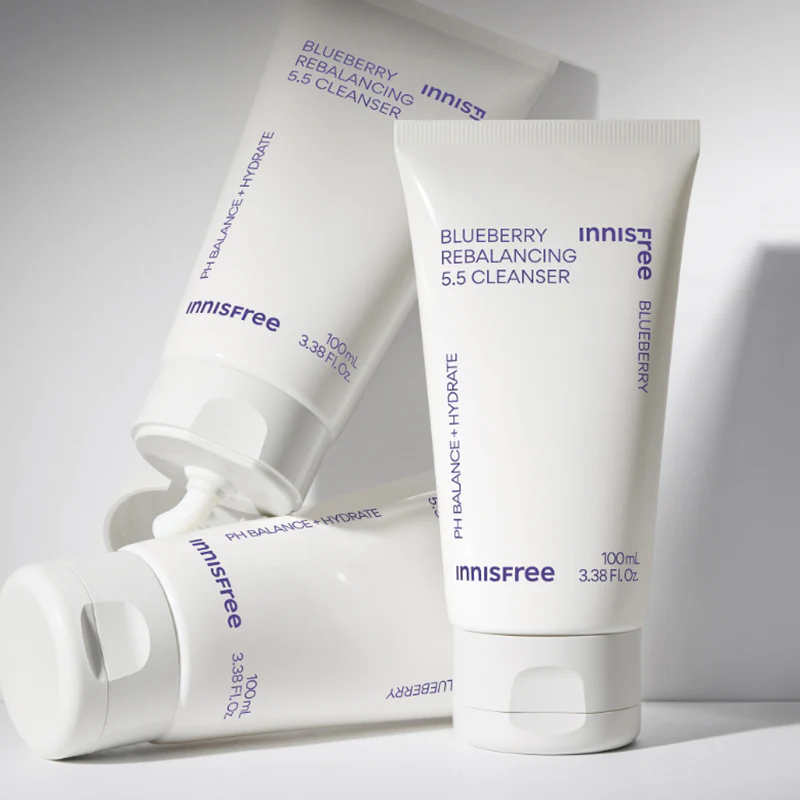 Blueberry Rebalancing 5.5 Cleanser - Image 4
