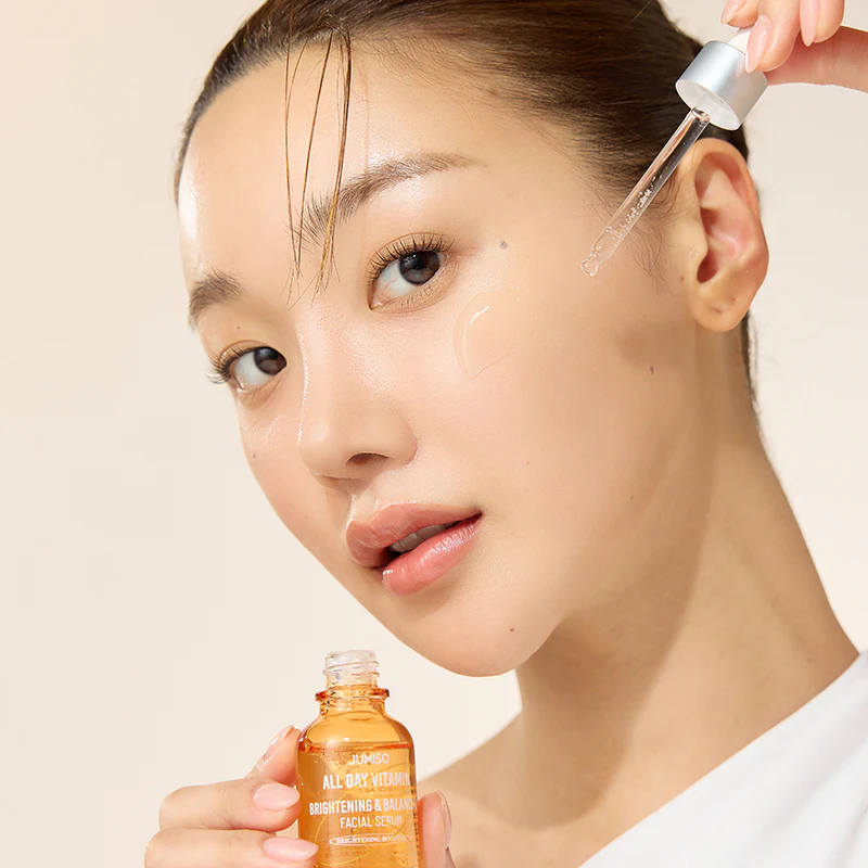 All Day Vitamin Brightening & Balancing Facial Serum - Image 4